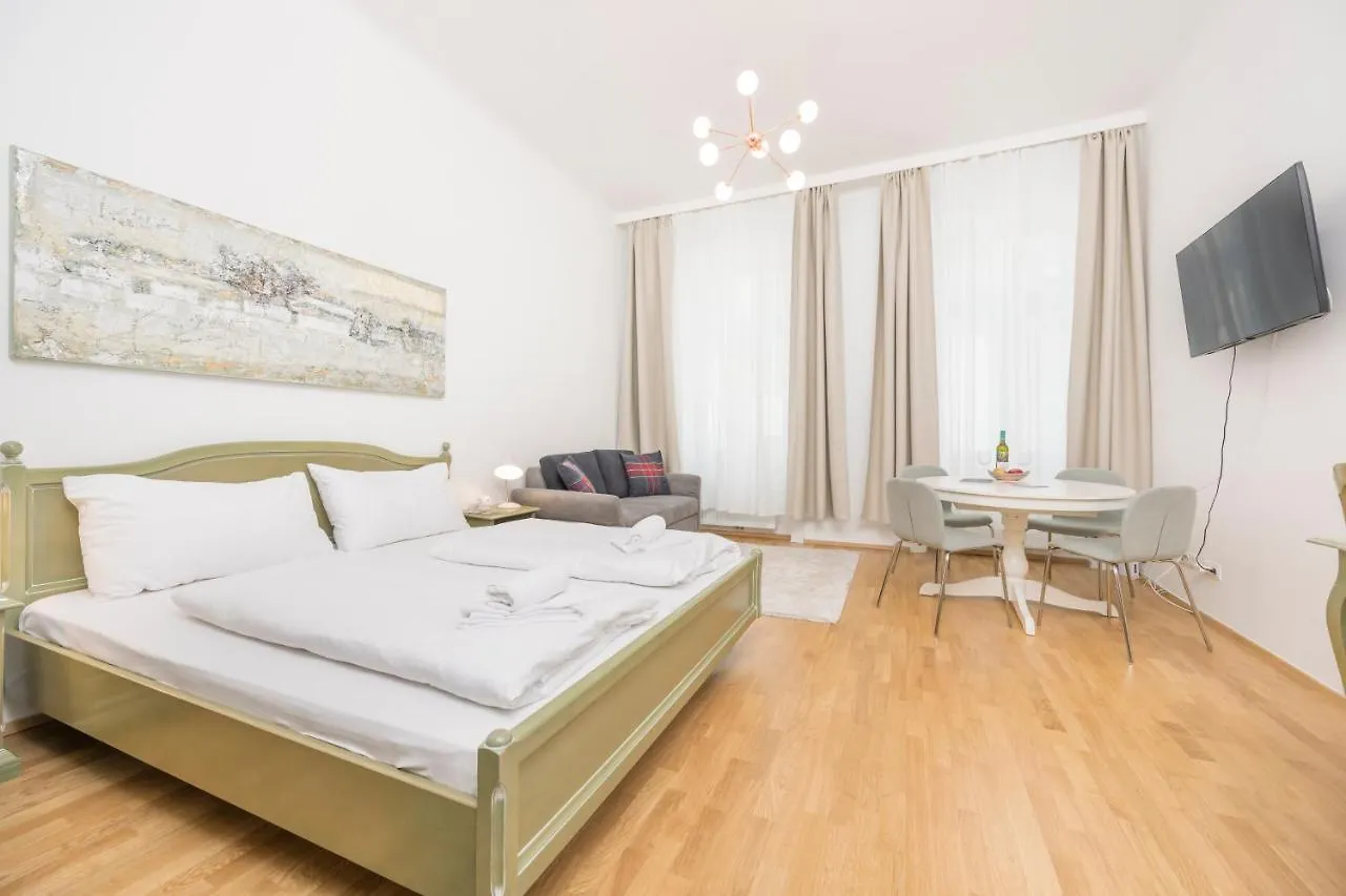 Best Of Hernals Vienna Apartment