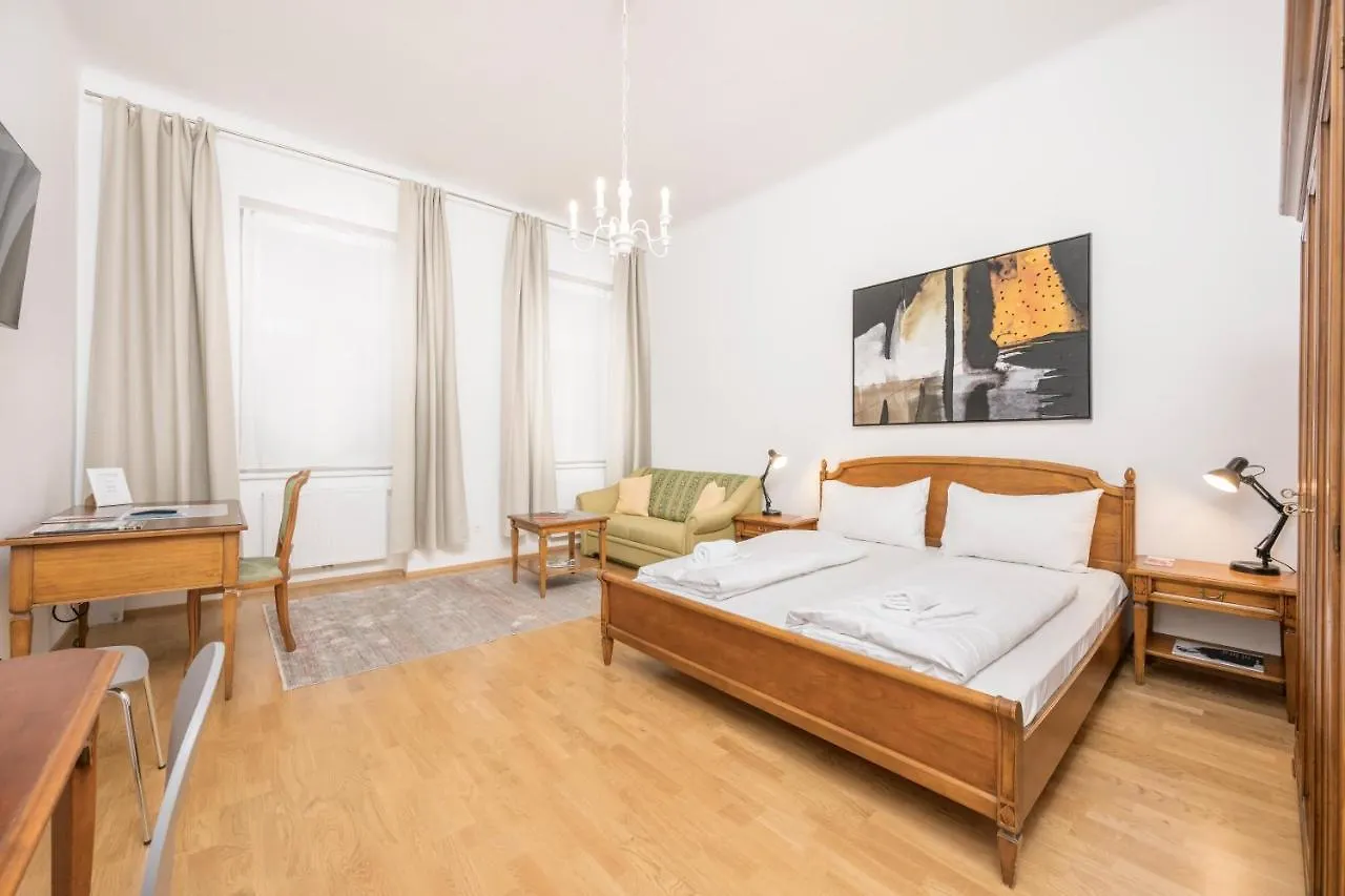 Best Of Hernals Vienna Apartment