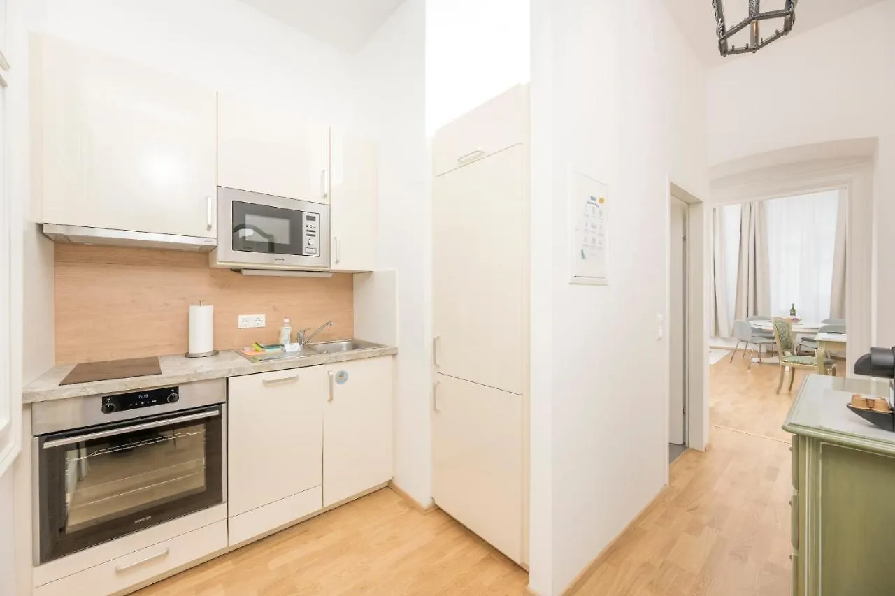 Best Of Hernals Vienna Apartment