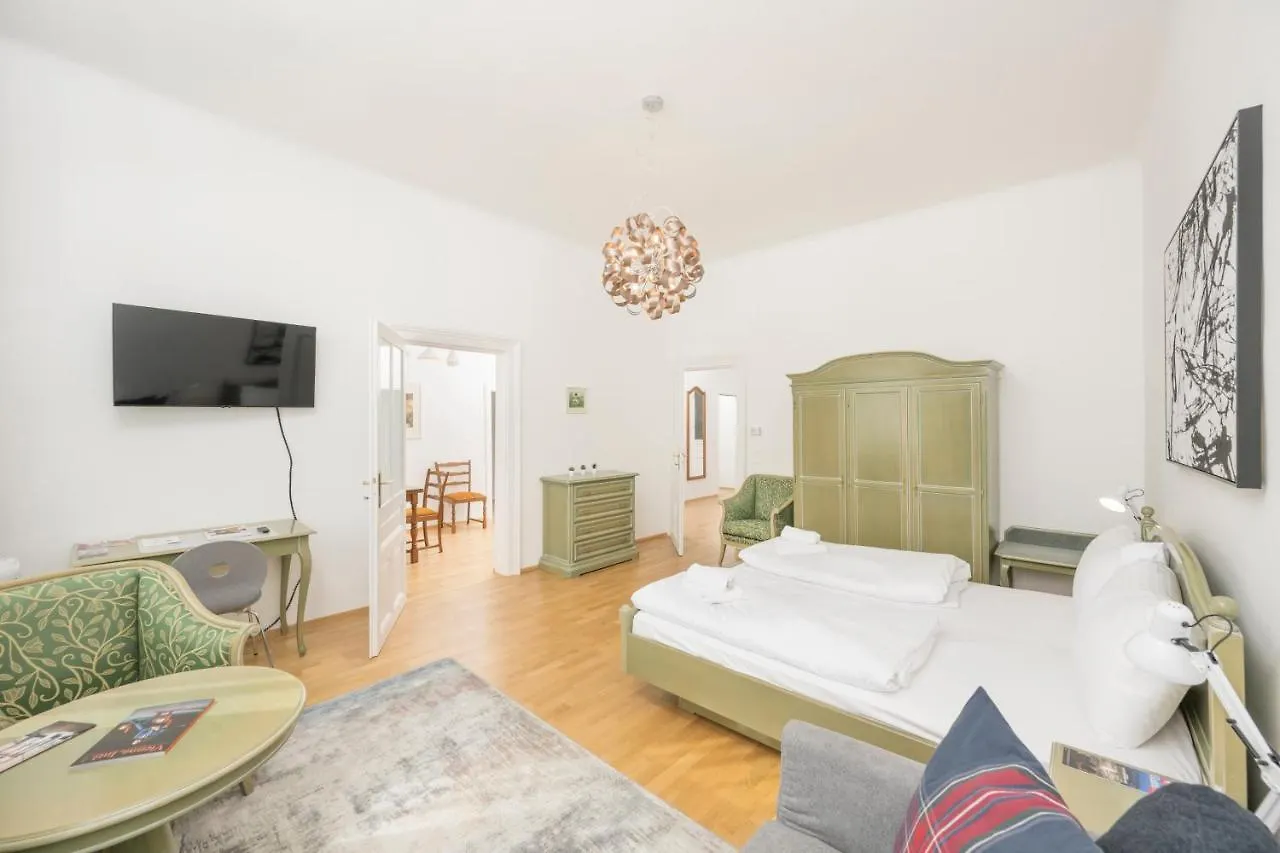 Best Of Hernals Vienna Apartment
